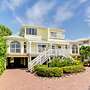 Ark 3 Bedroom Condo by RedAwning