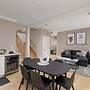 Stunning 3 Bedroom Secondary Suite N Van