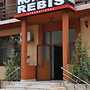 Hotel Rebis International