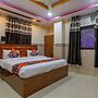 Fabhotel Shree Galaxy