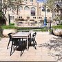 2 BR next to Old City with Patio by FeelHome