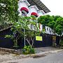 Super OYO 91627 Wika Wiki Homestay