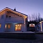 Tiny House With Amazing Lakeview, Spa & Yoga