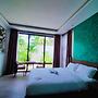 tana mysterious garden resort
