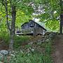 Pond View Cabin-Rustic two-bedroom loft, a short drive to Chittenden R