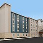 Woodspring Suites Rochester Greece