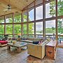 House on Lake of the Ozarks w/ Dock & Pool Table!