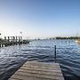 Waterfront Edenton Bay Cottage - Walk to Dtwn