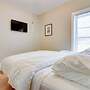 All-season Ludlow Apartment: 3 Mi to Okemo Resort!