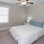 Spacious Hazel Green Home w/ Fireplace, Yard!