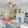 7 Mi to Dtwn Dallas: Cozy Home w/ Yard!