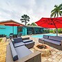 4 Mi to Beach: Pet-friendly Home in Naples!