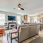 Lavish House w/ Patio - 2 Blocks to Green Lake!