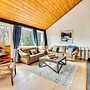 Pet-friendly Loon Mountain Condo w/ Deck + Grill!