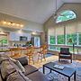 White Mountains Home w/ Hot Tub - Walk to Town!