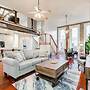 Galveston Historic Strand Loft 201