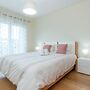 Buarcos Sunset Apartment by Rent4all