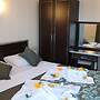 Hotel Gold Stone