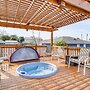 Pet-friendly PCB Home w/ Hot Tub, Near Beaches!