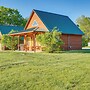 Lakefront Columbia Cabin w/ Porch & Shared Dock