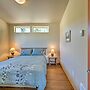 Sequim Cottage w/ Panoramic Olympic Mtn. Views!