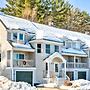 Bethel Townhome: 8 Mi to Sunday River Resort!