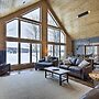 Lakefront Cottage in Iron River: 3 Mi to Skiing!