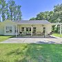 Spacious Fairhope Cottage w/ Covered Patio!