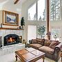 Pet-friendly California Cabin w/ Beach Access
