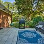 Charming Florence Getaway w/ Fireplace & Grill!