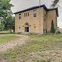 Renovated Schoolhouse w/ Piano & Private Deck!