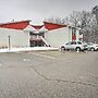 Pigeon Vacation Rental w/ Community Hot Tub!