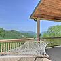 'luck's Lookout': Breathtaking Mtn Views & Hot Tub
