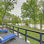 Lakefront Home in Quiet Cove w/ Patio & Kayaks!