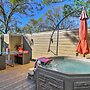 Pottsboro Home on 2 Acres w/ Hot Tub, Near Marina!