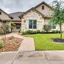 Gorgeous College Station Townhome w/ Patio!
