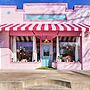 Unique, Themed Tulsa Escape ~ 2 Mi to Downtown!