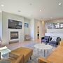 Chic San Diego Abode Rooftop Balcony + Bay Views!