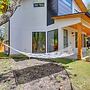 Chic Austin House w/ Spacious Backyard & Hammock