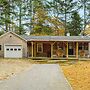 New London Cottage w/ Grill, Lake & Beach Access