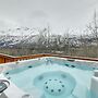 Alaskan Mountain Gem With Private Hot Tub & Gym!