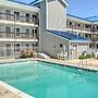 Ocean City Condo w/ Balcony - Walk to the Beach!