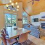 Central Townhome < 1 Mi to The Village at Mammoth!