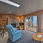 Sanderling Sea Cottages, Unit 3 w/ Private Balcony