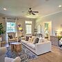 Baton Rouge Game Day House w/ Chic Yard Space