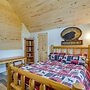 Jefferson Cabin w/ Fire Pit & Sauna Near Hiking!