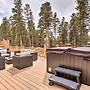 Luxury Leadville Getaway w/ Hot Tub!