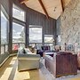Panoramic Mountain-view Retreat w/ Hot Tub + Deck!