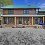Townhome w/ Deck: Walk to Mirror Lake & Main St!