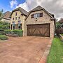 Chic Family-friendly Home in Irving w/ Yard!